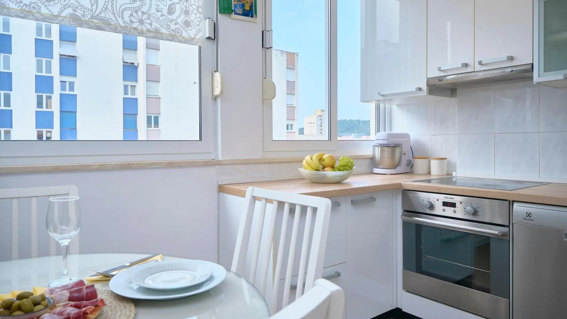 Sunny Apartment Split